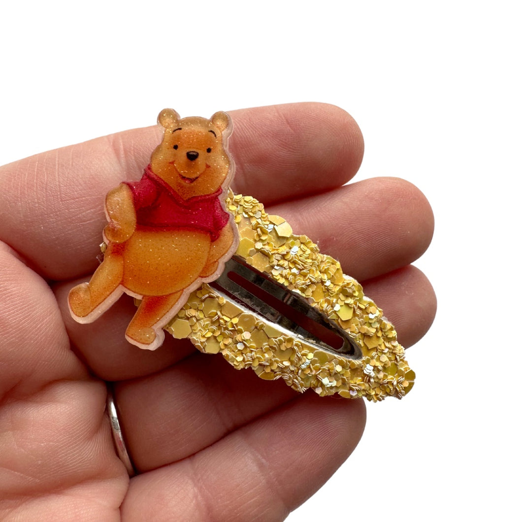 Pooh Bear Glitter Snap Clip - 2”